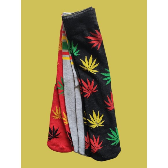Basic Equipment Knit Crew Socks Men Size 6-12.5 Marijuana Weed Leaf 3 Pack - Picture 3 of 4